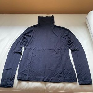 Covington small black turtleneck sweater